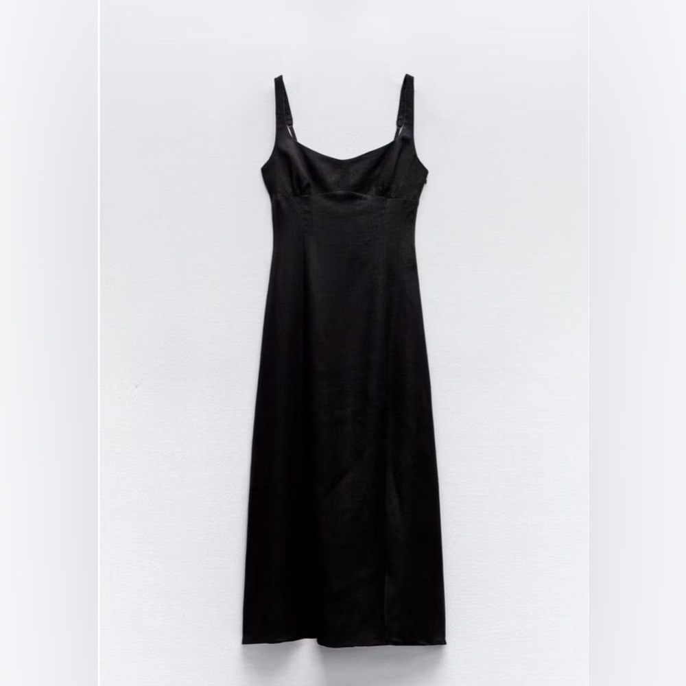 Elegant Black Sleeveless Dress